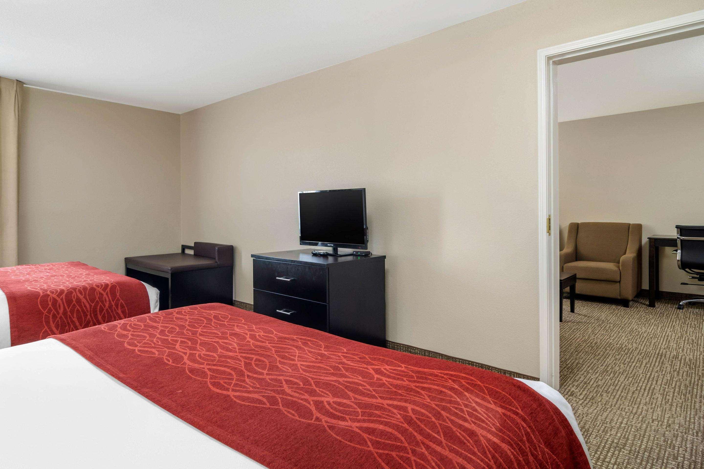 Comfort Inn & Suites Atlanta-Smyrna Extérieur photo