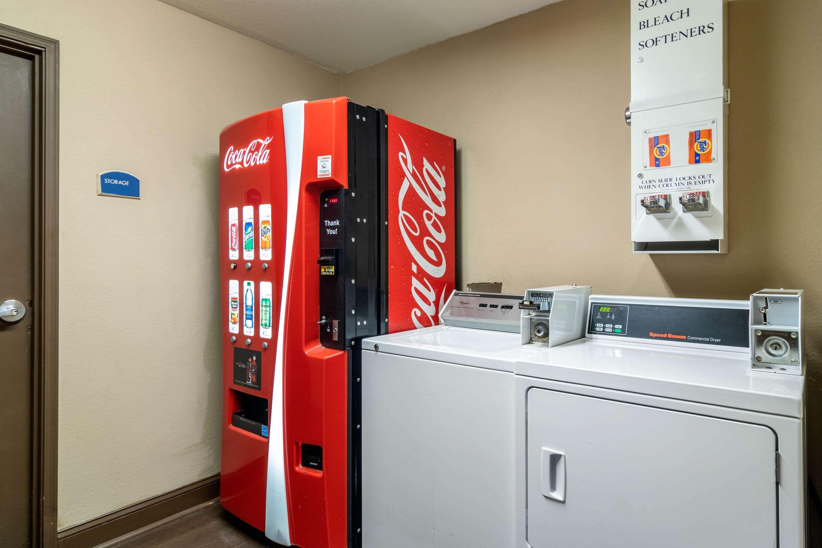 Comfort Inn & Suites Atlanta-Smyrna Extérieur photo