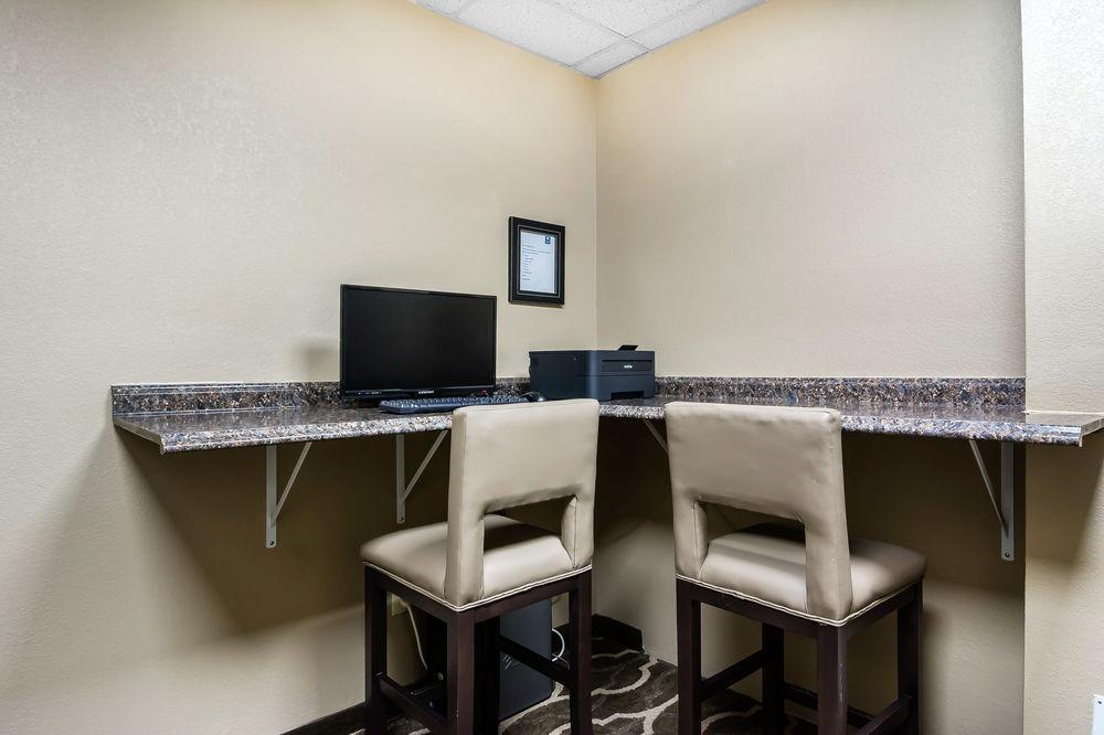 Comfort Inn & Suites Atlanta-Smyrna Extérieur photo