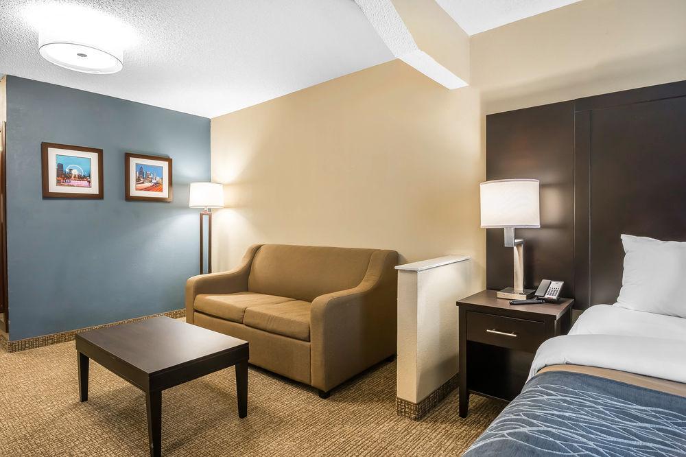 Comfort Inn & Suites Atlanta-Smyrna Extérieur photo