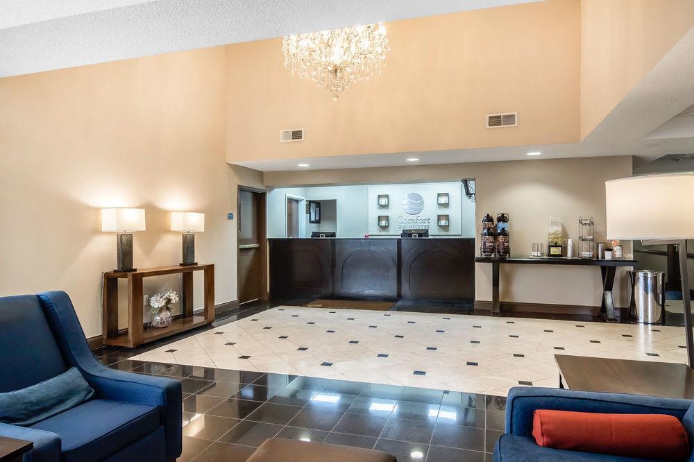 Comfort Inn & Suites Atlanta-Smyrna Extérieur photo