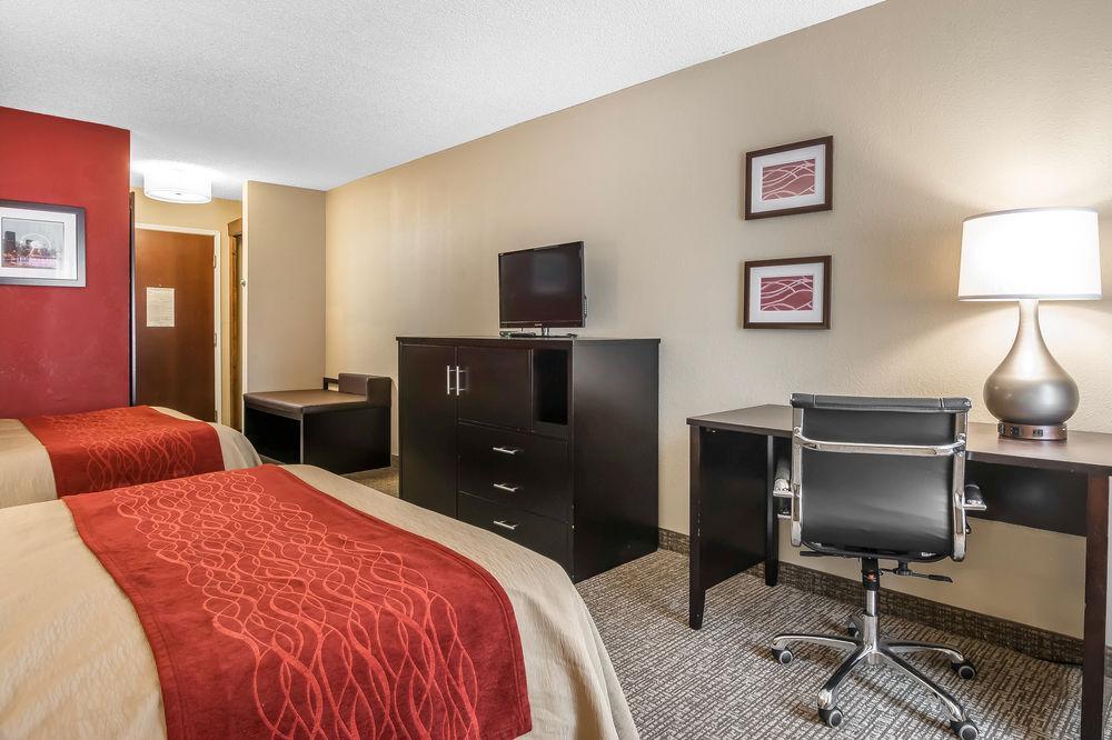 Comfort Inn & Suites Atlanta-Smyrna Extérieur photo